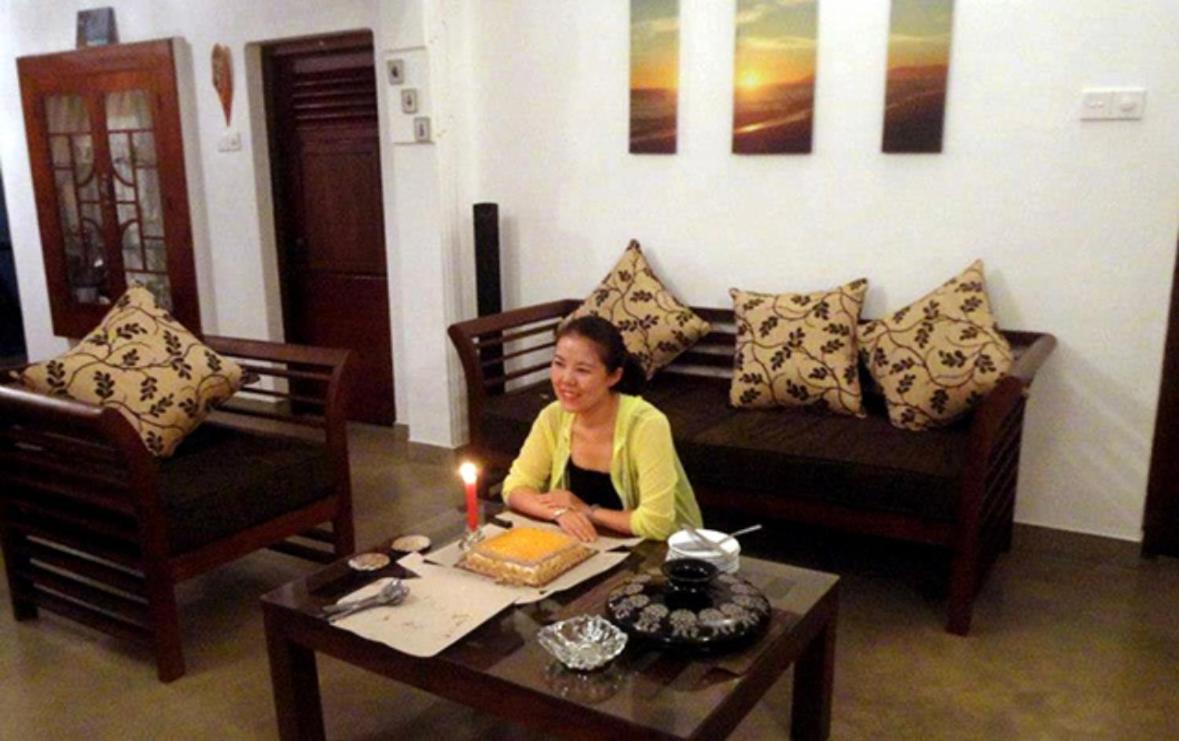 Dions Guest House نيجومبو المظهر الخارجي الصورة