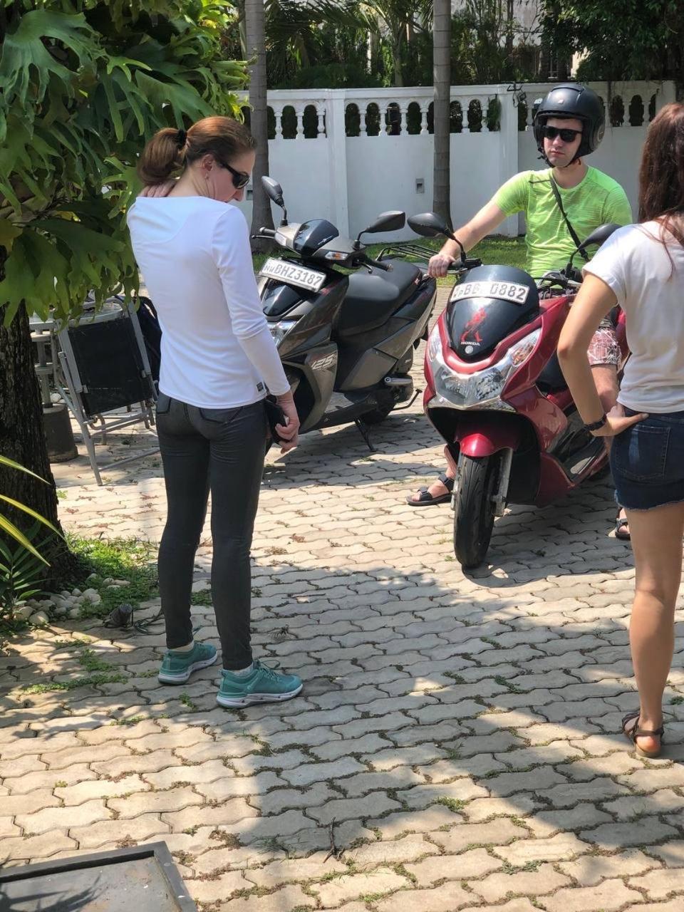 Dions Guest House نيجومبو المظهر الخارجي الصورة
