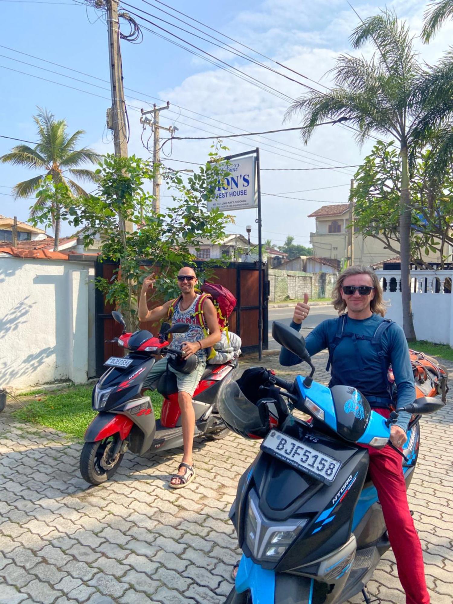 Dions Guest House نيجومبو المظهر الخارجي الصورة