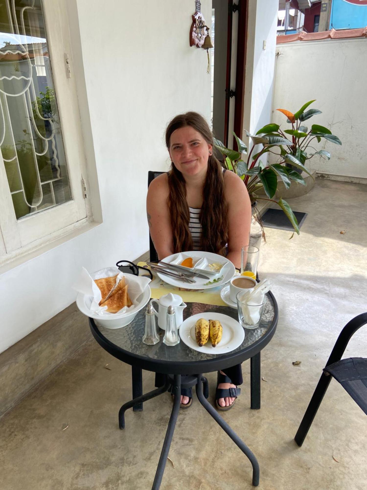 Dions Guest House نيجومبو المظهر الخارجي الصورة